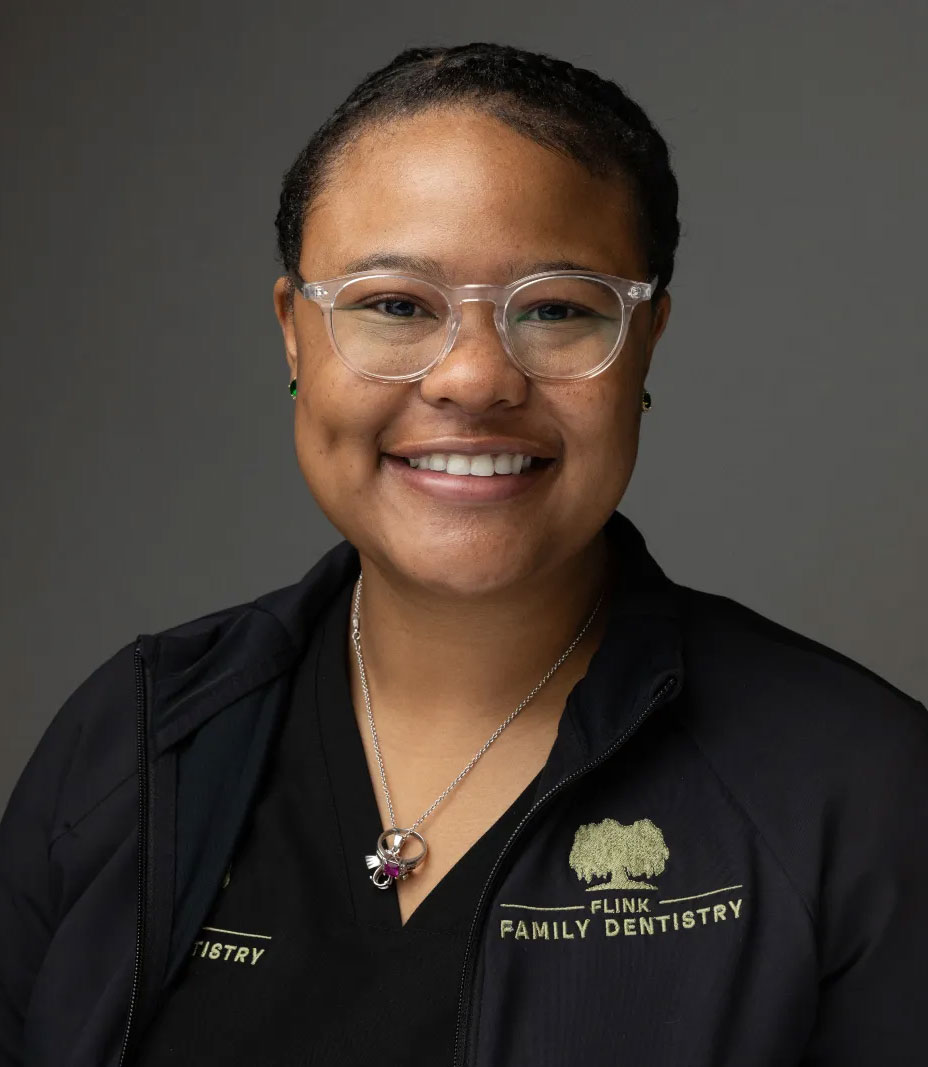 tiondra flink family dentistry carrollton registered dental assistant