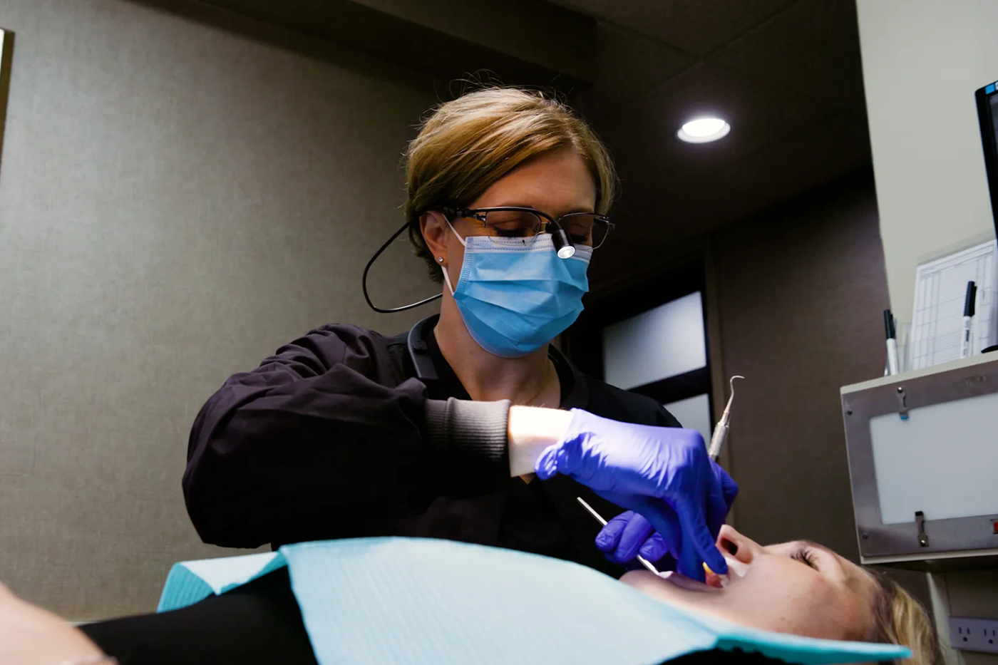 Customized Precision of dental crowns at flink family dentistry carrollton