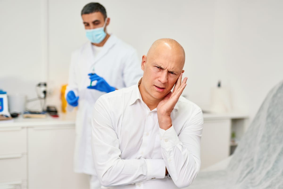 Featured image for “Your Cracked Tooth Survival Guide: What to Do Right Now”